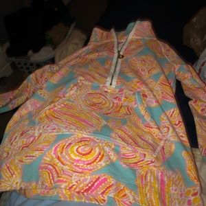 Lilly Pulitzer popover. Only worn once.